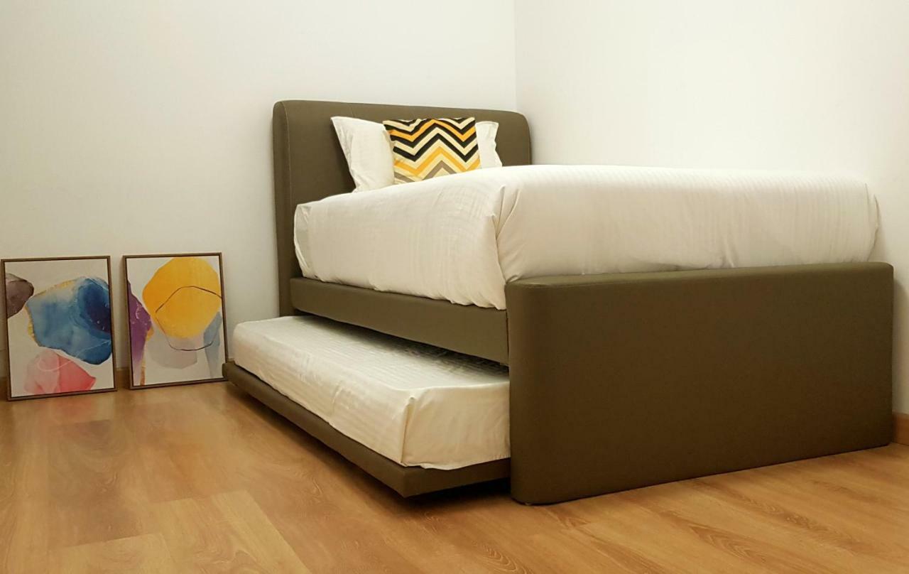 קמרון היילנדס Peony Square Residences מראה חיצוני תמונה